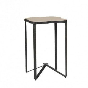 Cynthia Table